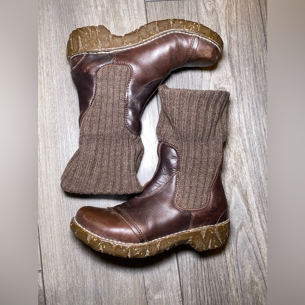 EUC El Naturalista Yggdrasil Soft Grain Boot Leather w/ Knitted Fold Over Cuff - Picture 12 of 12